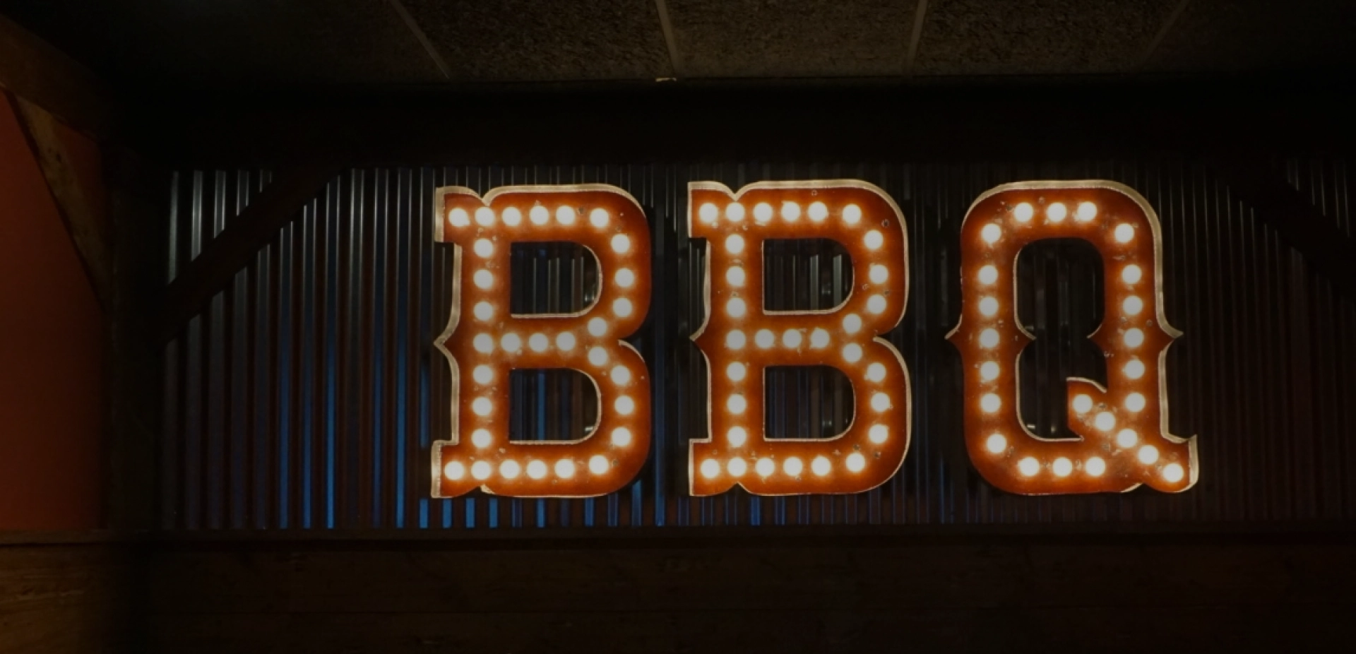 hoodoo brown building